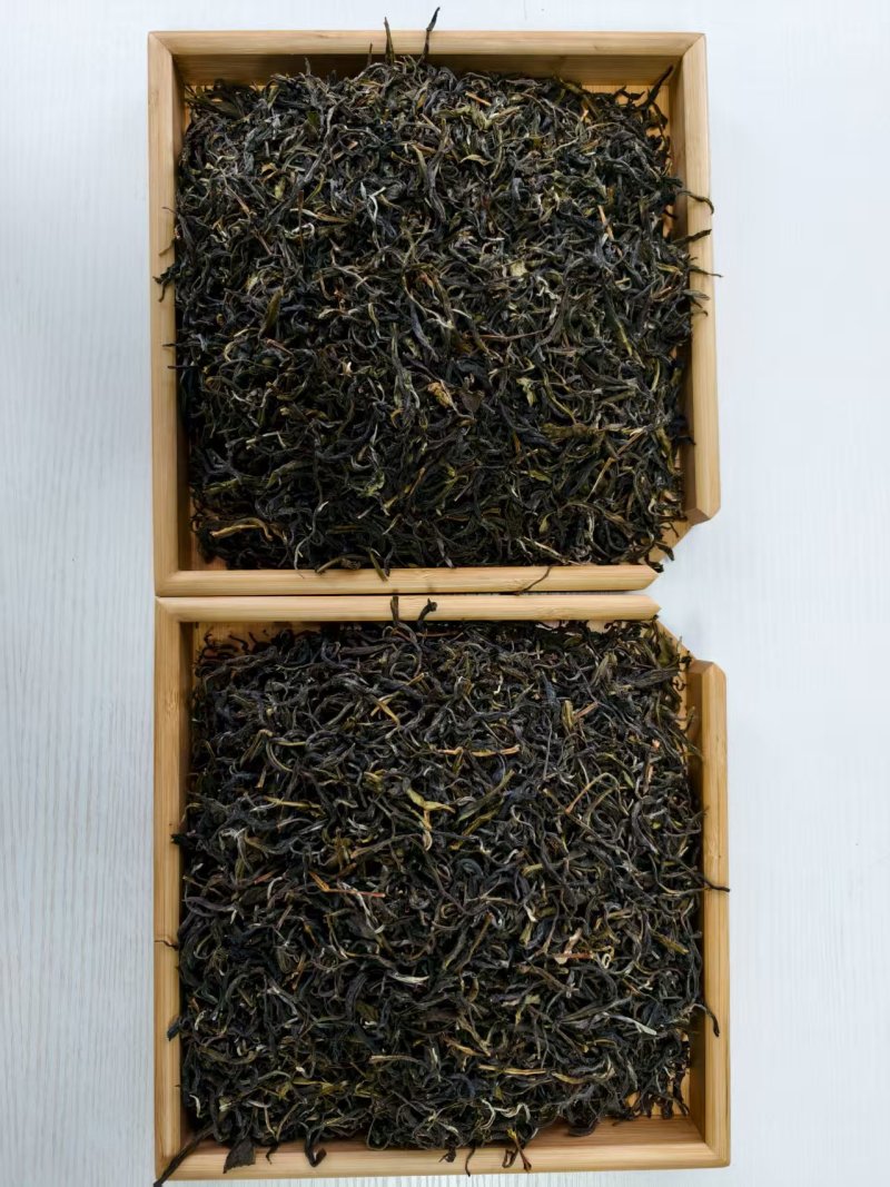 老百姓的茶叶毛尖茶叶有千亩需要联系，干货30一公斤