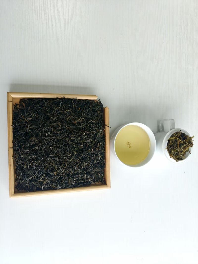 老百姓的茶叶毛尖茶叶有千亩需要联系，干货30一公斤