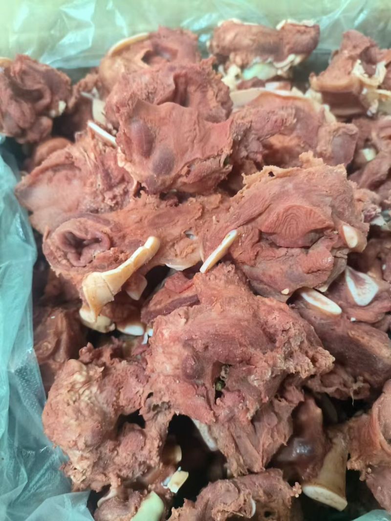 【卤味】五香牛脆骨肉，肉多带脆骨。凉拌小炒等