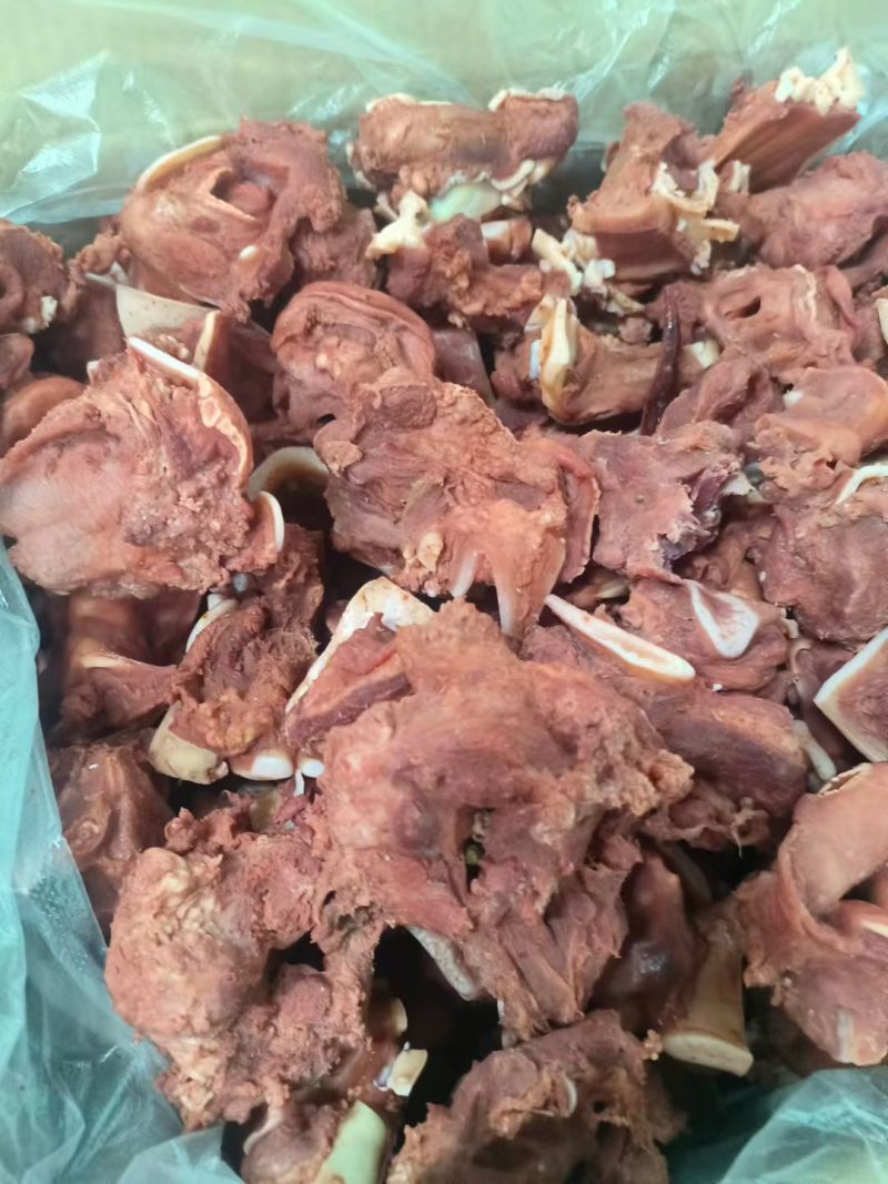 【卤味】五香牛脆骨肉，肉多带脆骨。凉拌小炒等
