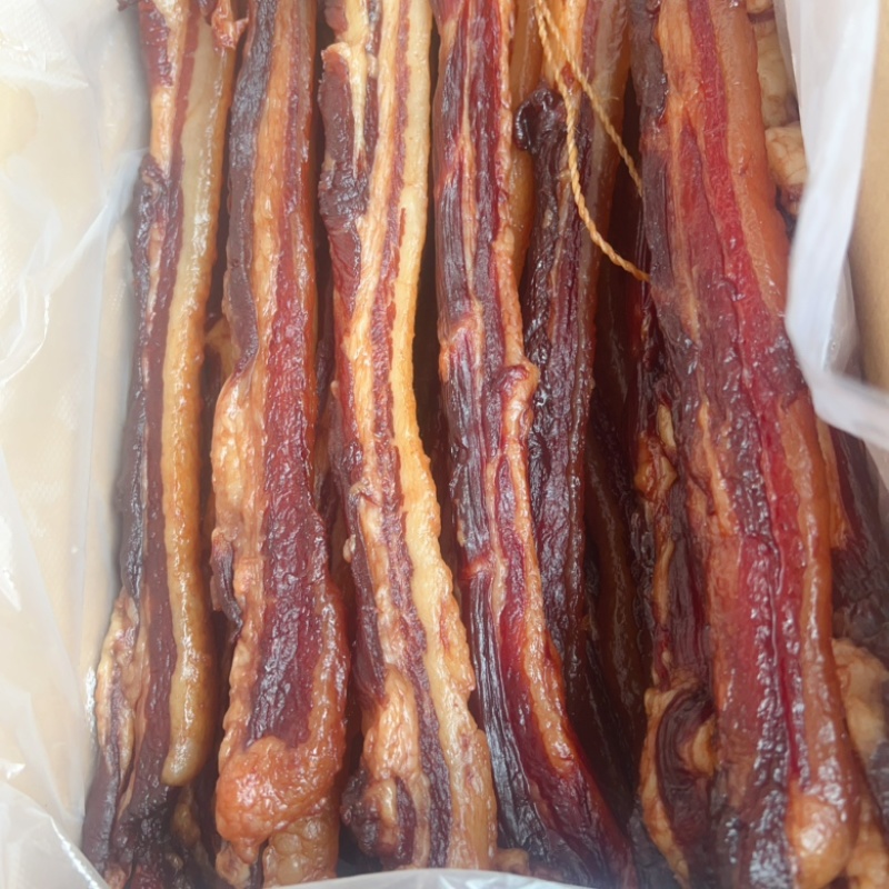 中山黄圃腊肉腊肠地摊电商批发无皮腊肉有皮腊肉精品五花腊肉
