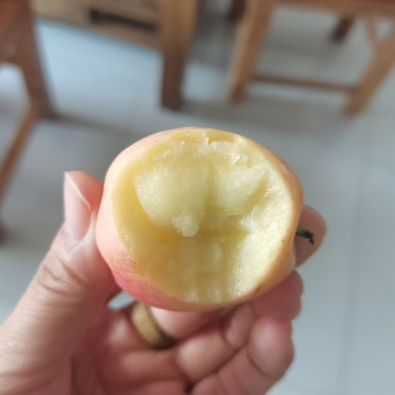 鸡心苹果