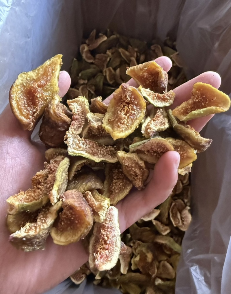 山东烟台黄皮无花果干新鲜出炉大量批发特别好吃