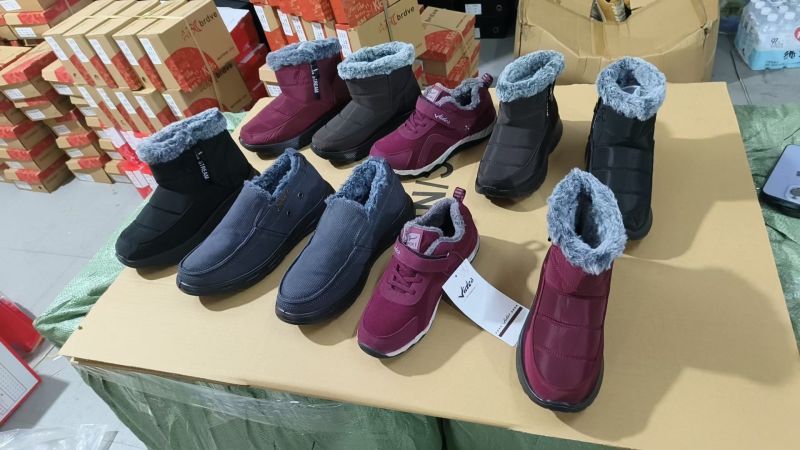 男女棉鞋，1000双，左右，9.9元清货，全部冷沾套线，