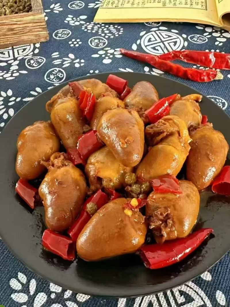 鸭心辣卤鸭心大包装商用卤鸭心麻辣卤鸭心
