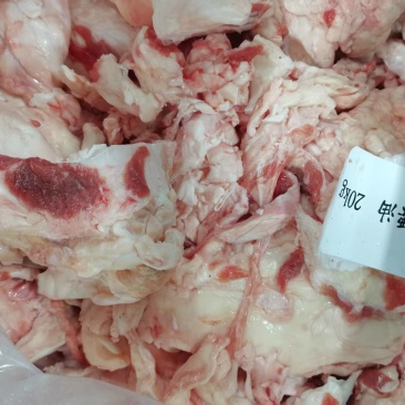 牛分割油，牛腰油，牛杂油，山东梁山大型肉联厂期待和你合作