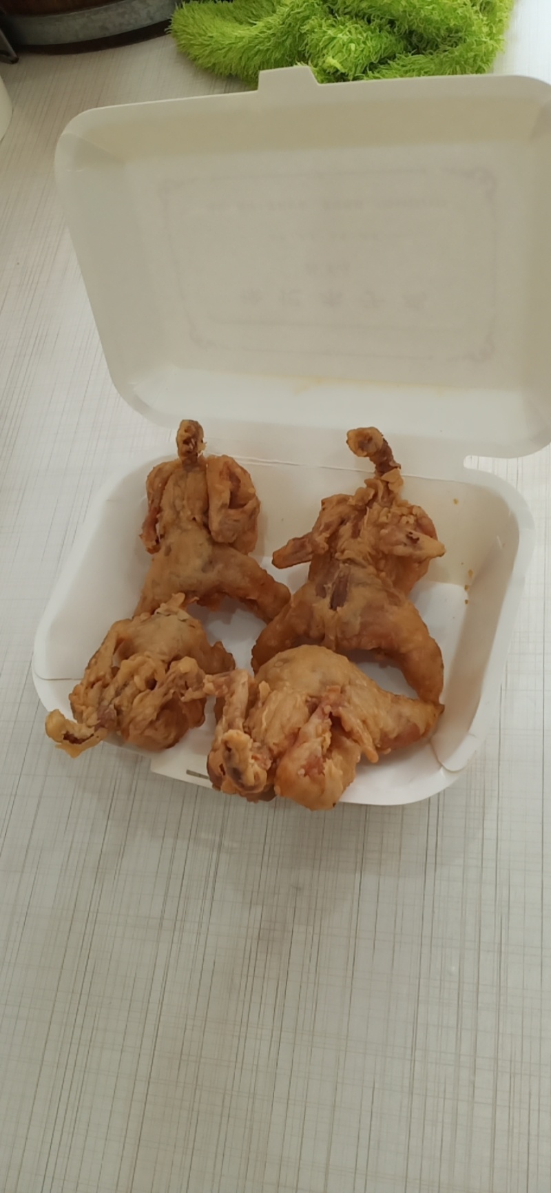 常年大量供应料理肉鹌鹑，烧烤，油炸专用鹌鹑