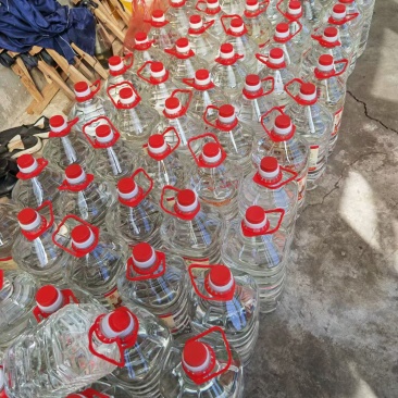 原浆高粱酒，2023年烧制，2025年罐装，可检测可订制