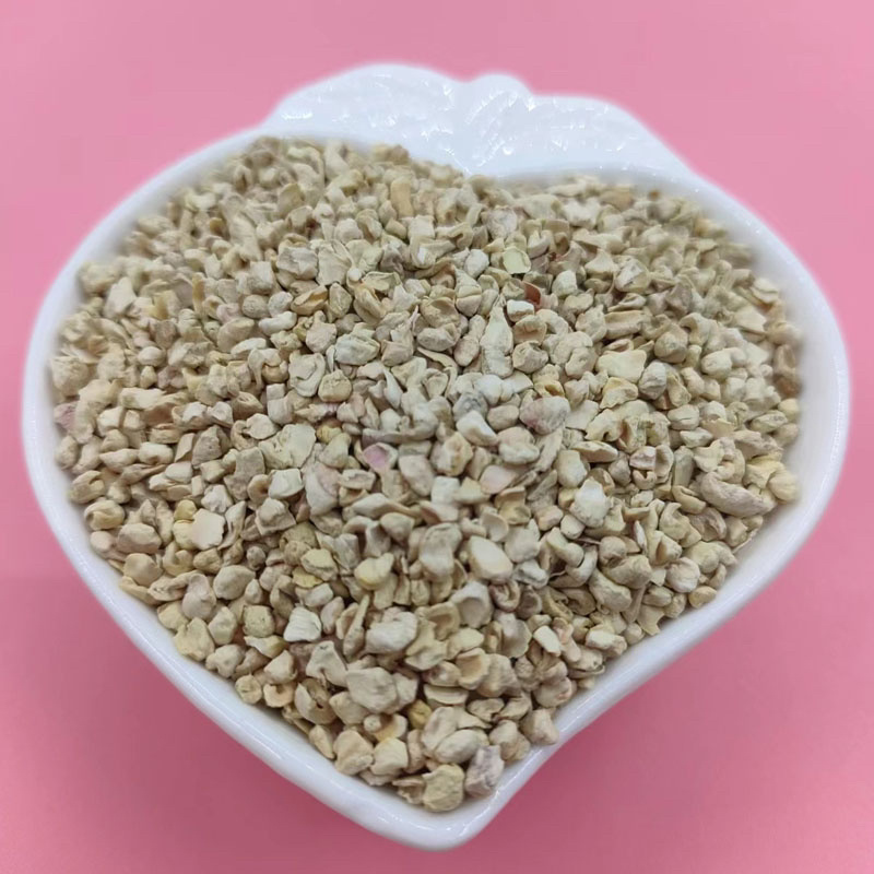 河北厂家供应压块玉米芯宠物店里玉米芯颗粒