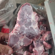 满肉猪颈骨，可代替牛脖骨