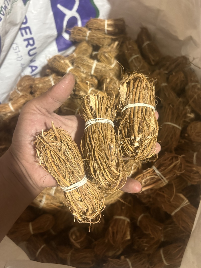 五指毛桃，小扎包心