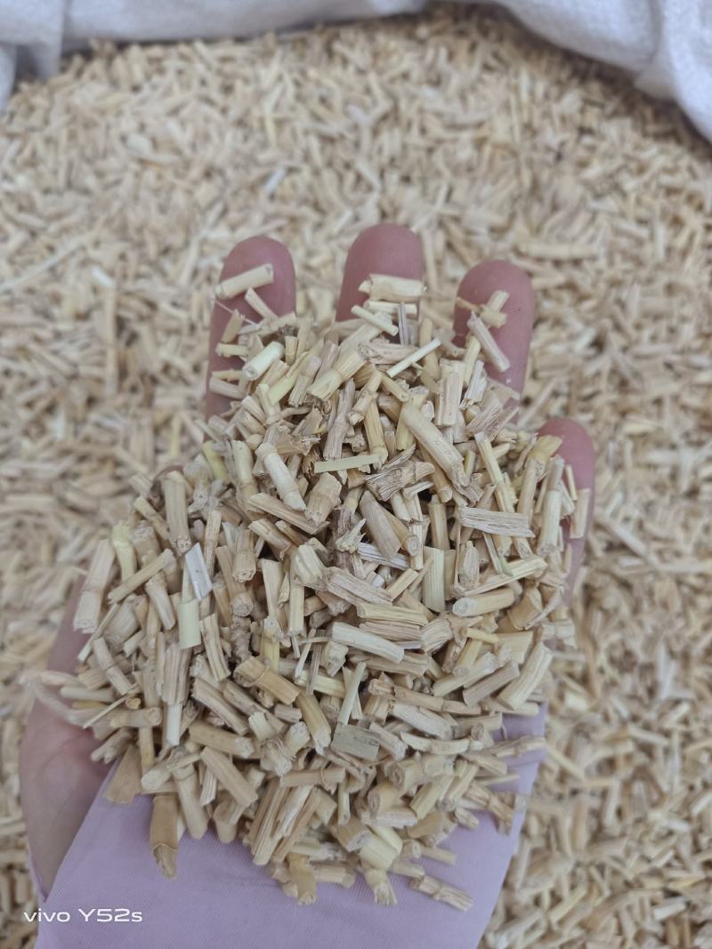 白毛根水洗优质白毛根干品，一手货源产地直发