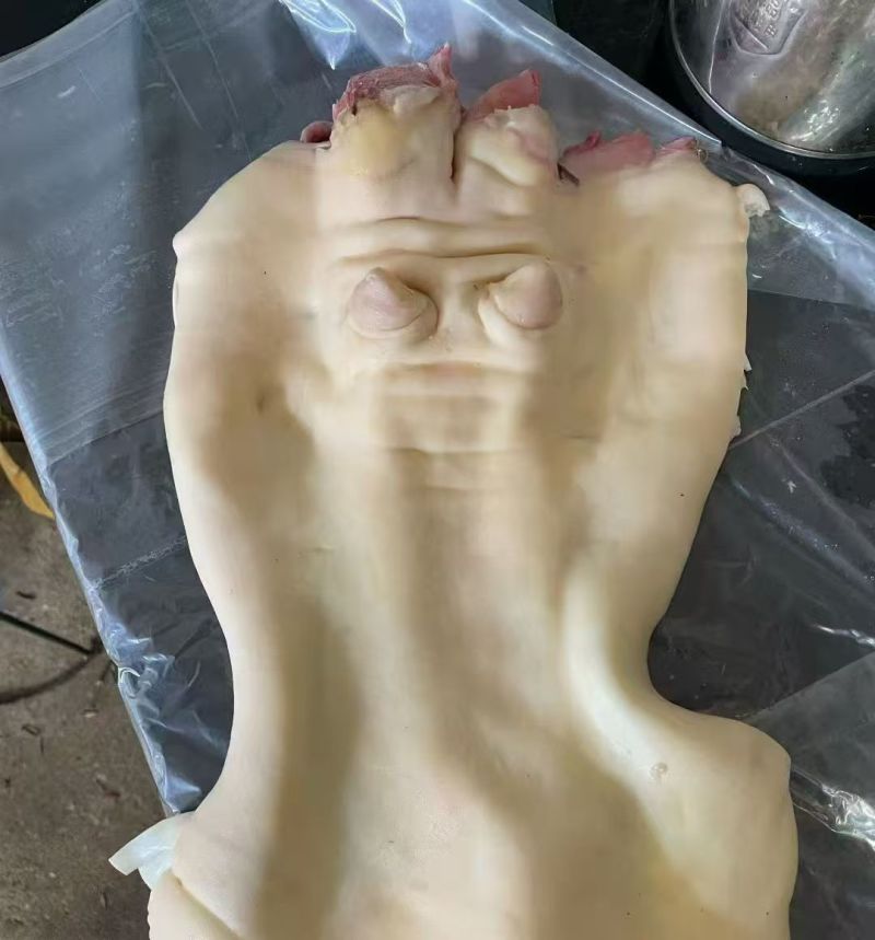 牛蹄去骨，半去骨，全去骨，各种规格！！欢迎选购！诚信经营