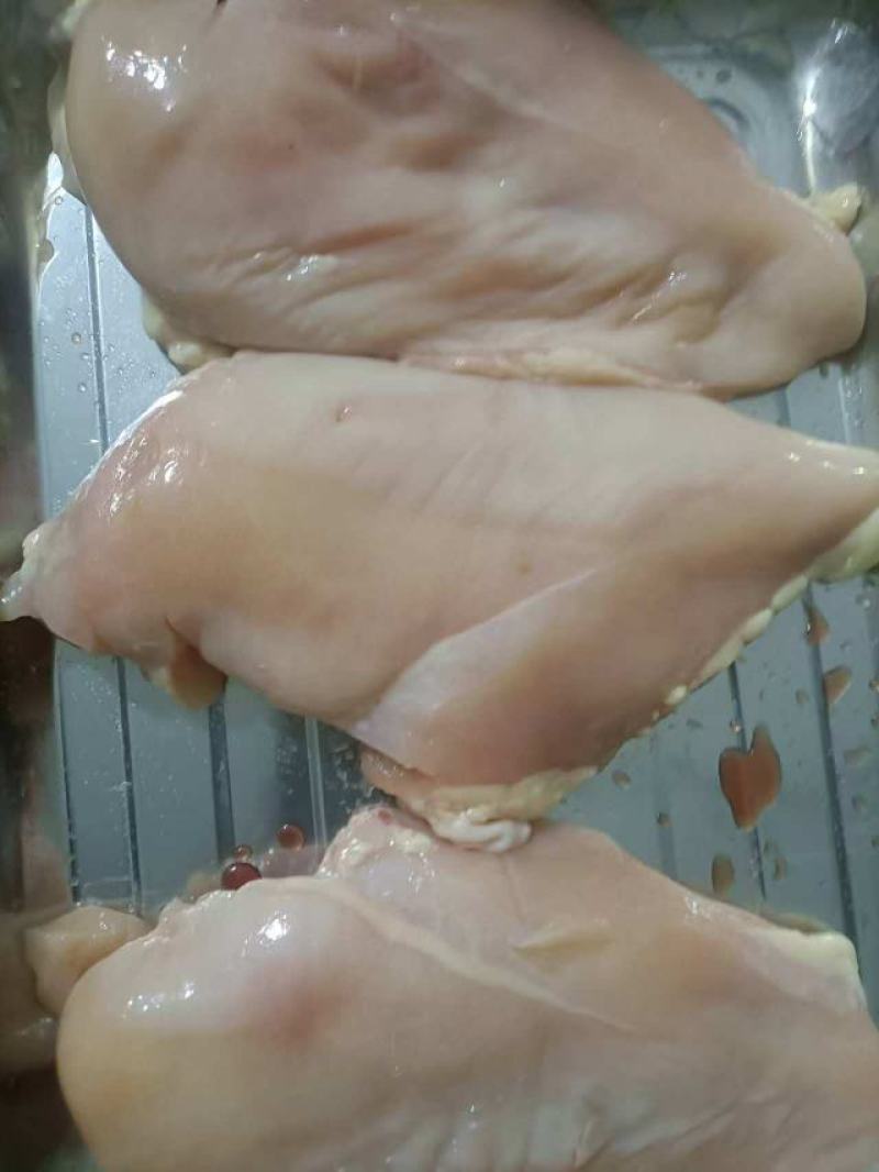 加工鸡胸肉，分割鸡产品，鸡腿，鸡翅，鸡爪，鸡背肉，鸡小胸
