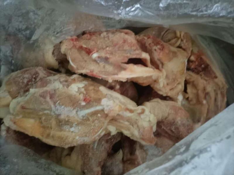 食用鸡架，带头带尾，净堂，按需加工乇乇肉，鸡腿，去骨切块