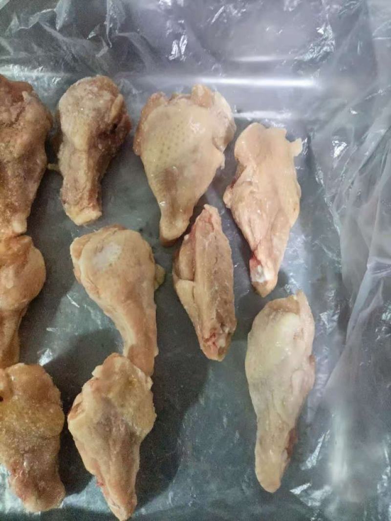 冷冻翅根，按需加工翅中，鸡腿，鸡爪，鸡胸，乇乇肉去骨切块