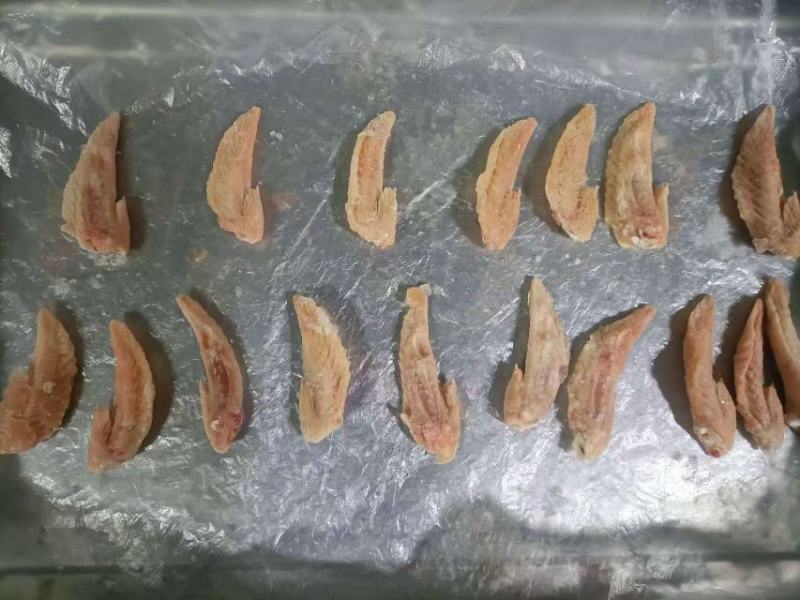 冷冻鸡翅尖，按需加工，翅中，翅根，鸡胸，鸡腿，去骨切块