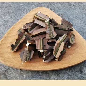 晾干鬼箭羽伏牛山野生中药材鬼箭愁卫矛鬼箭羽鬼剑羽新鲜带枝