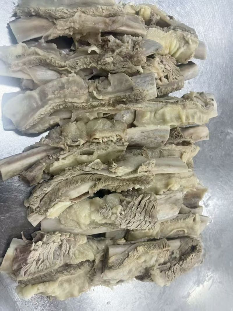 牛排，边角料，生的