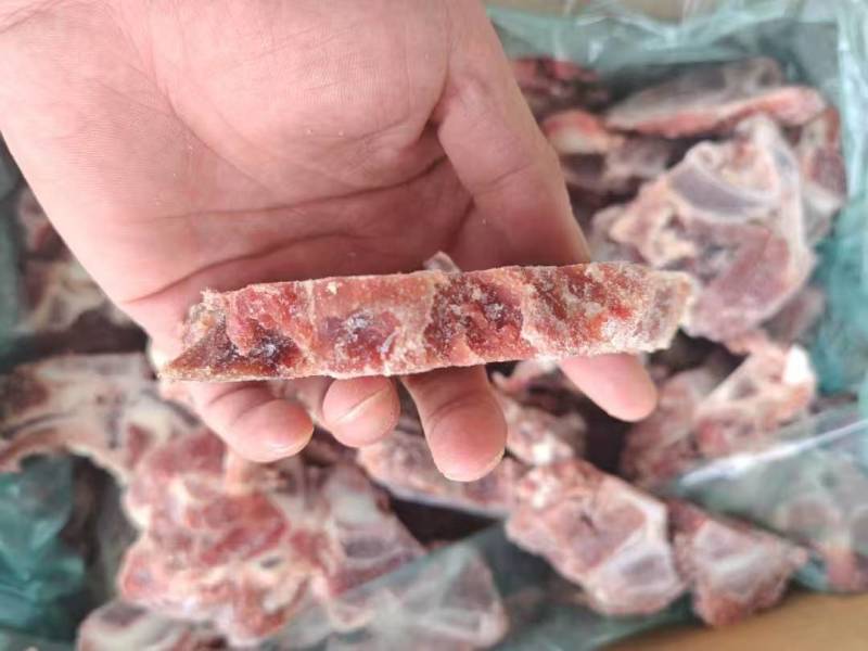 牛脖骨，带肉还不错