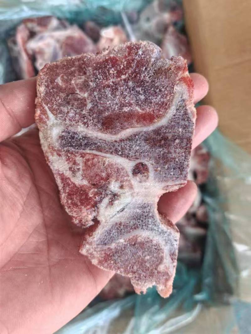 牛脖骨，带肉还不错