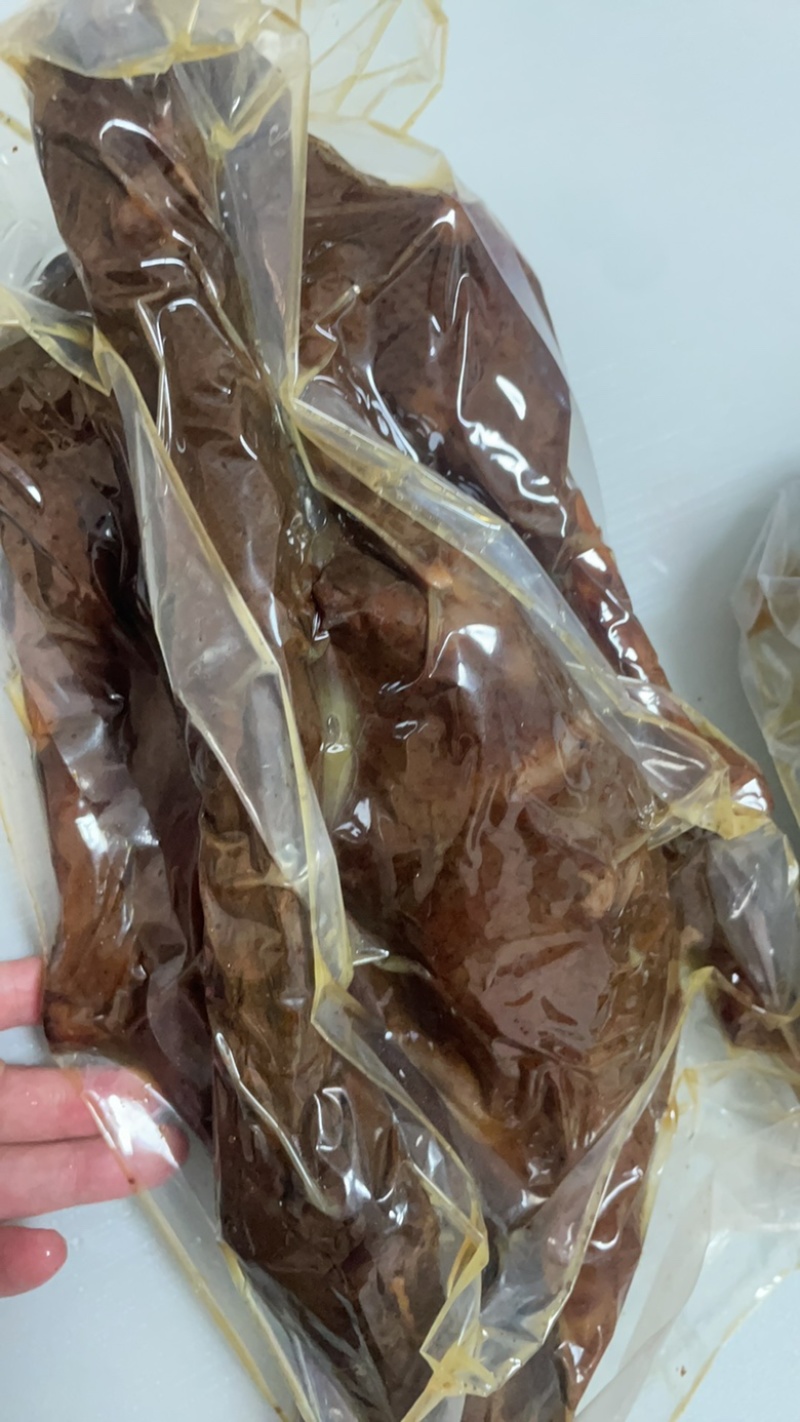 荣昌风味卤鹅一件代发全平台商超团购餐饮可贴牌代工