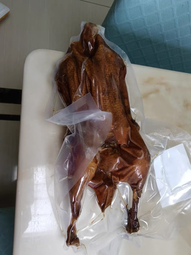 荣昌风味卤鹅一件代发全平台商超团购餐饮可贴牌代工