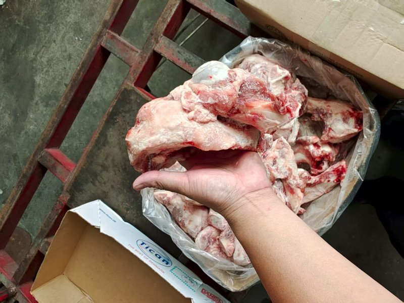 猪棒骨