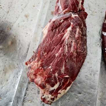 344满肉牛脖骨