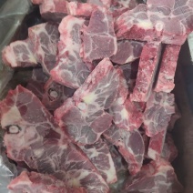 满肉猪颈骨