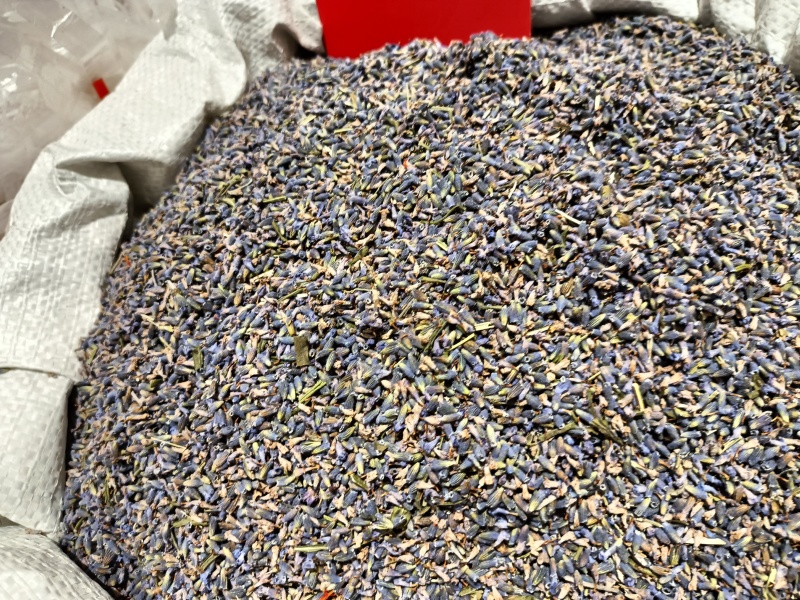 熏衣草花新疆熏衣草产地直销大货供应泡水香包