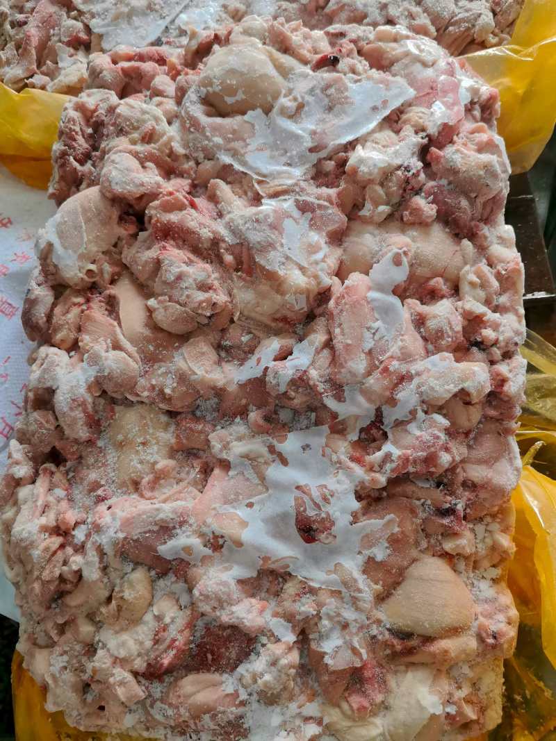 带皮胸肉块/胸碎肉/腿碎肉/手工修胸碎肉
