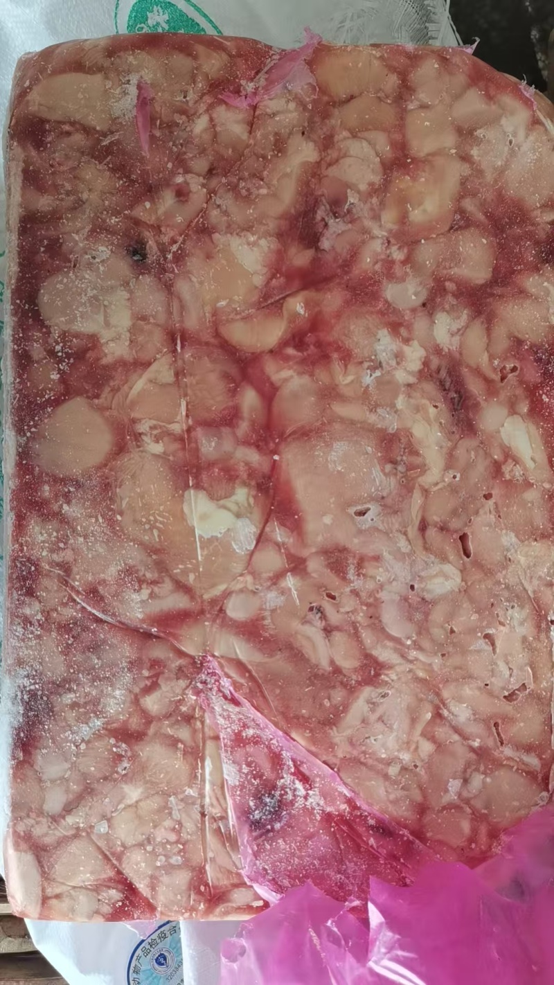 带皮胸肉块/胸碎肉/腿碎肉/手工修胸碎肉