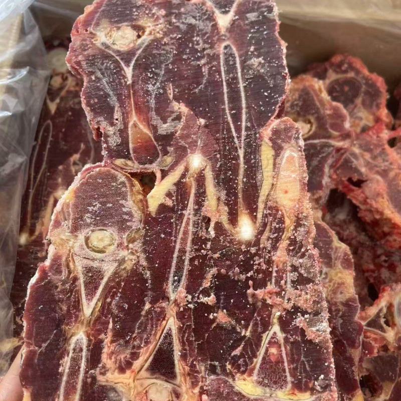 满肉牛脊骨