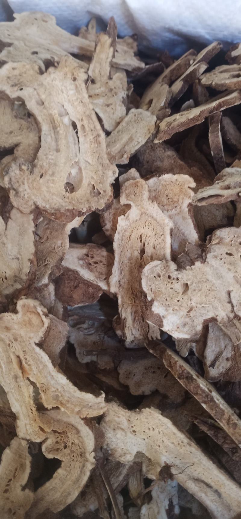无硫白术中药批发一手货源量大忧惠全国发货