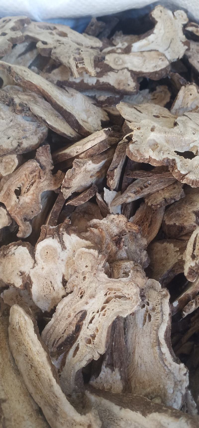 无硫白术中药批发一手货源量大忧惠全国发货