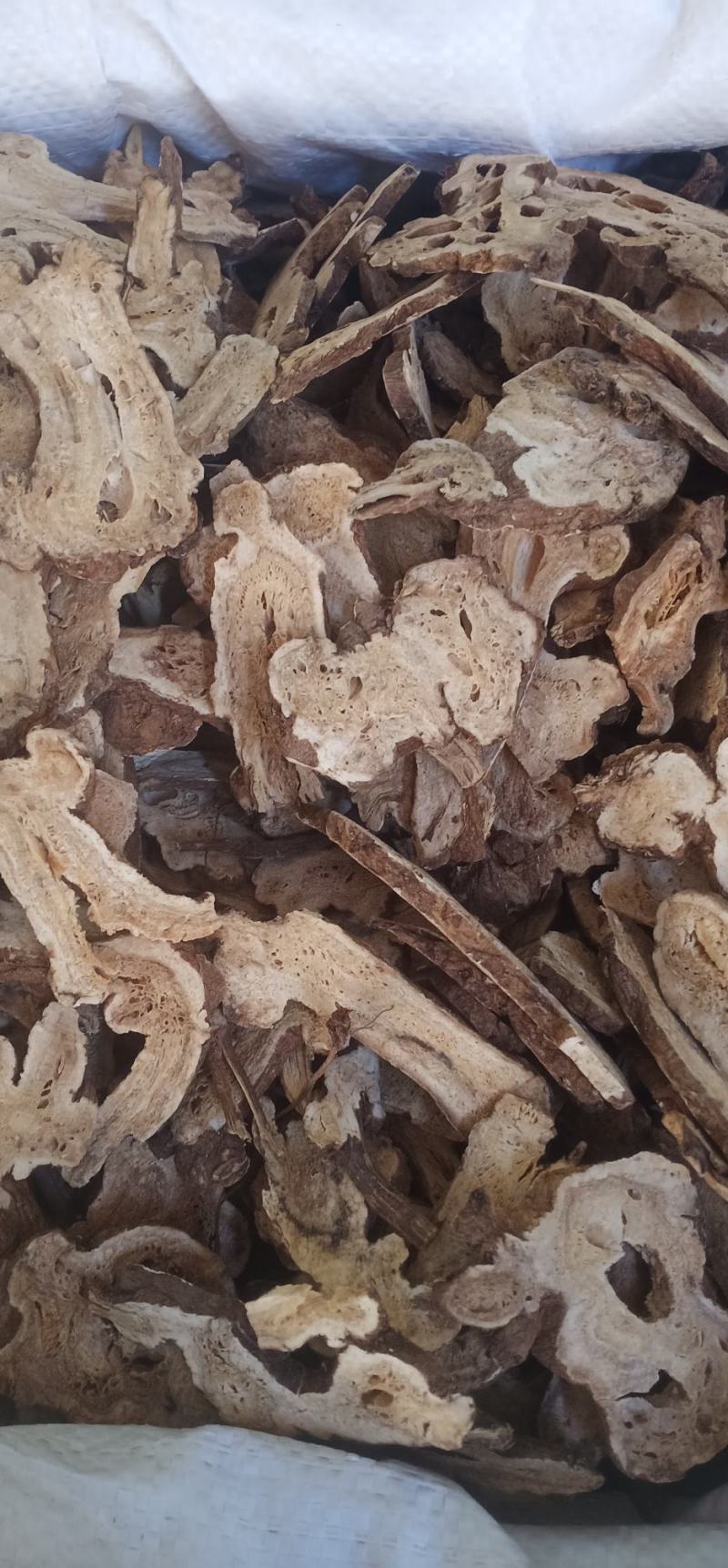 无硫白术中药批发一手货源量大忧惠全国发货