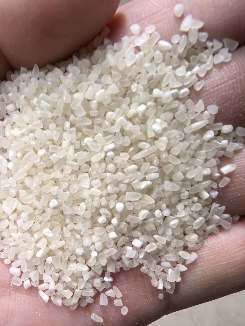 抛光碎米食品级新粮籼碎米/常年稳定大量供应/量大价优