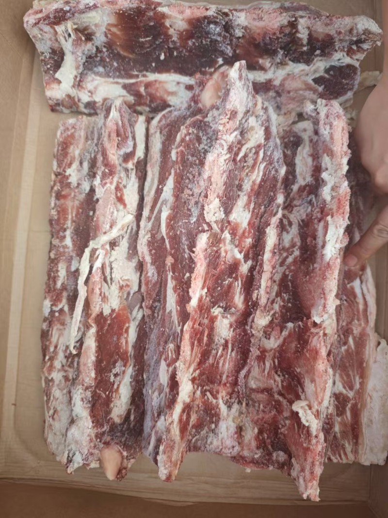 白油牛腰椎骨