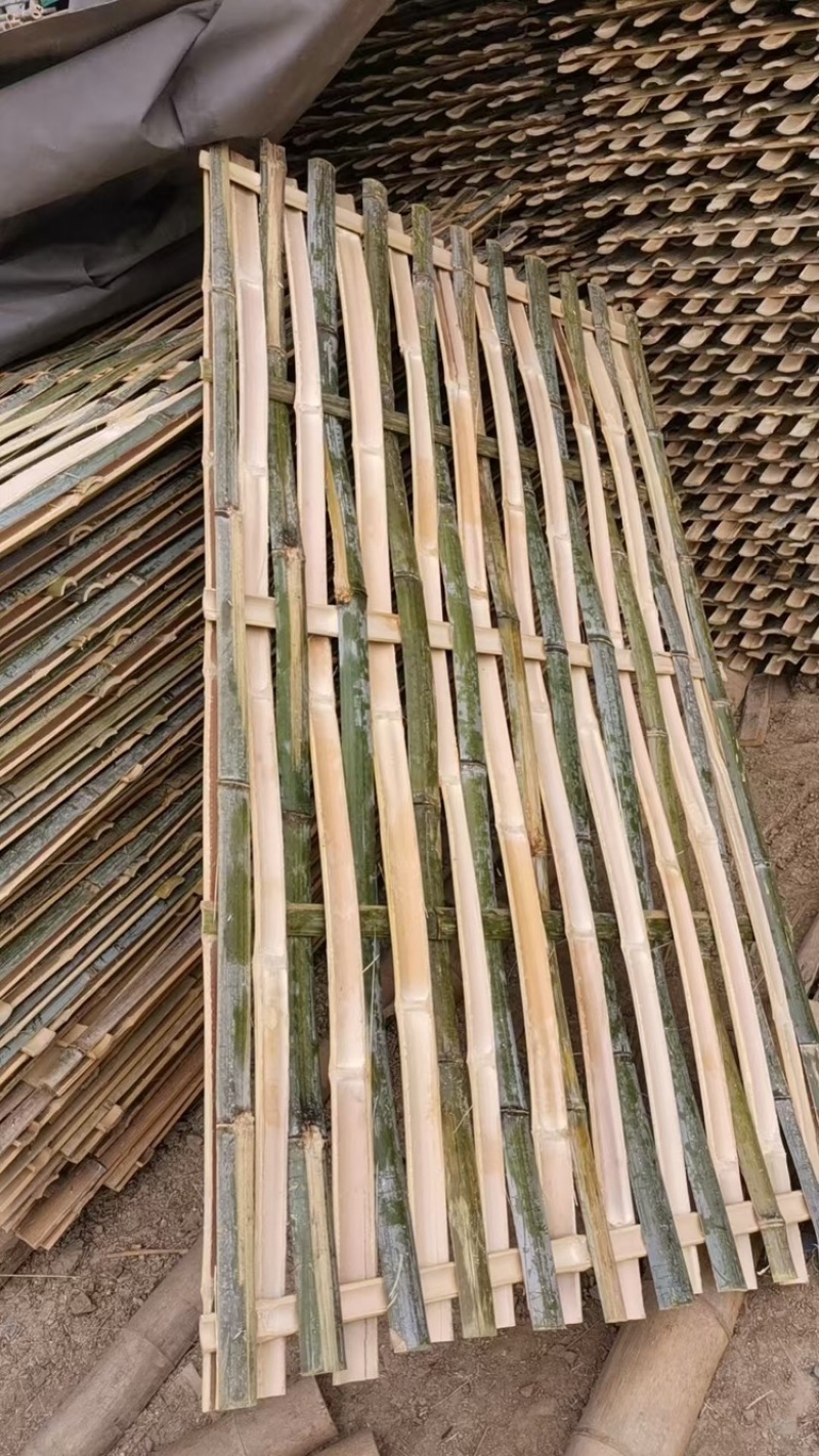 建筑工地毛竹片价格保证品质好欢迎老板咨询