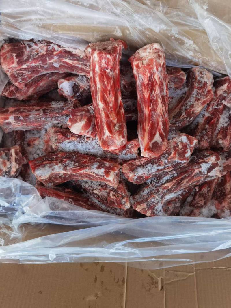 满肉羔羊脖骨