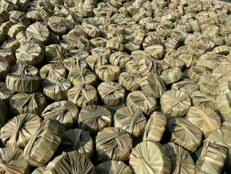 叶子红糖云南甘蔗红糖原味红糖块老红糖云南手工红糖批发大货
