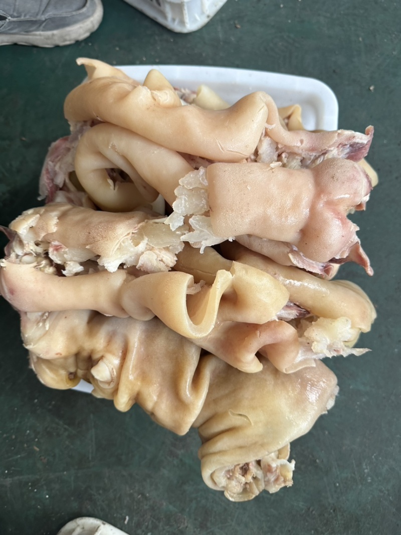 熟牛蹄，去骨熟牛蹄，熟食，熟牛副，熟牛杂，牛副产品批发
