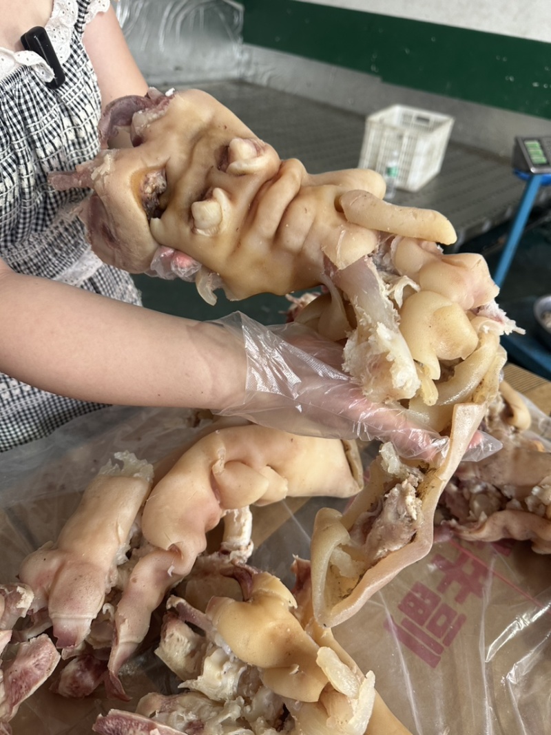 熟牛蹄，去骨熟牛蹄，熟食，熟牛副，熟牛杂，牛副产品批发