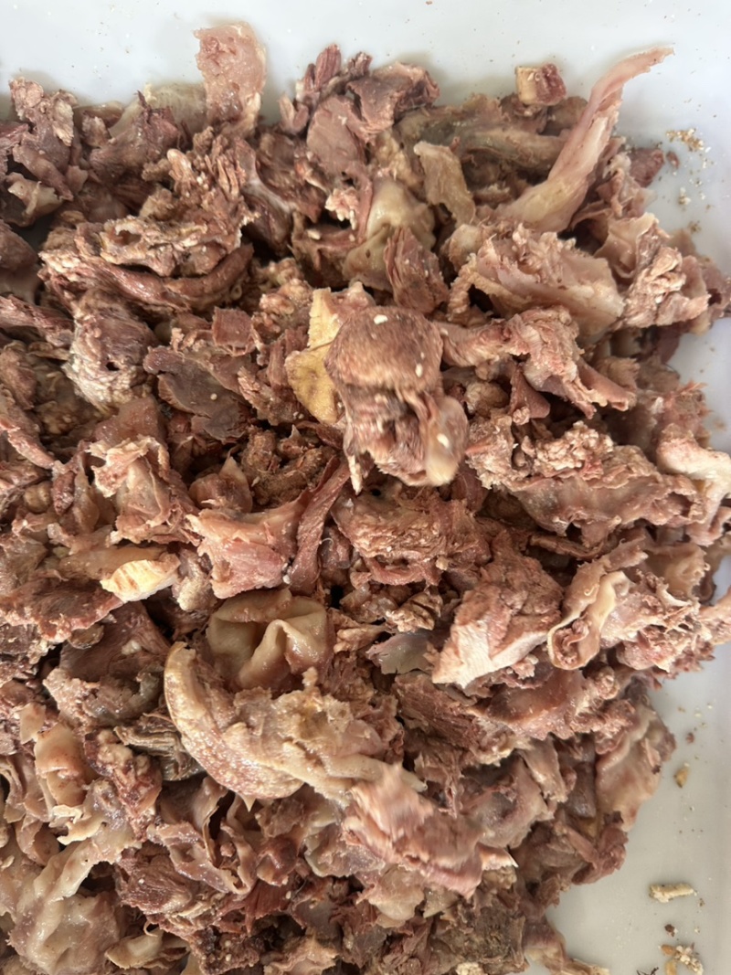 熟牛肉，熟牛碎肉，熟牛头碎肉，一手货源，熟碎肉批发
