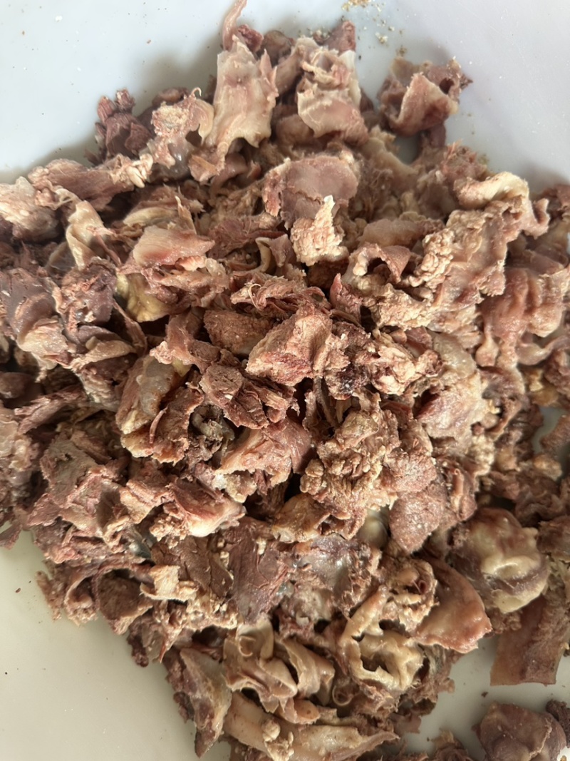 熟牛肉，熟牛碎肉，熟牛头碎肉，一手货源，熟碎肉批发
