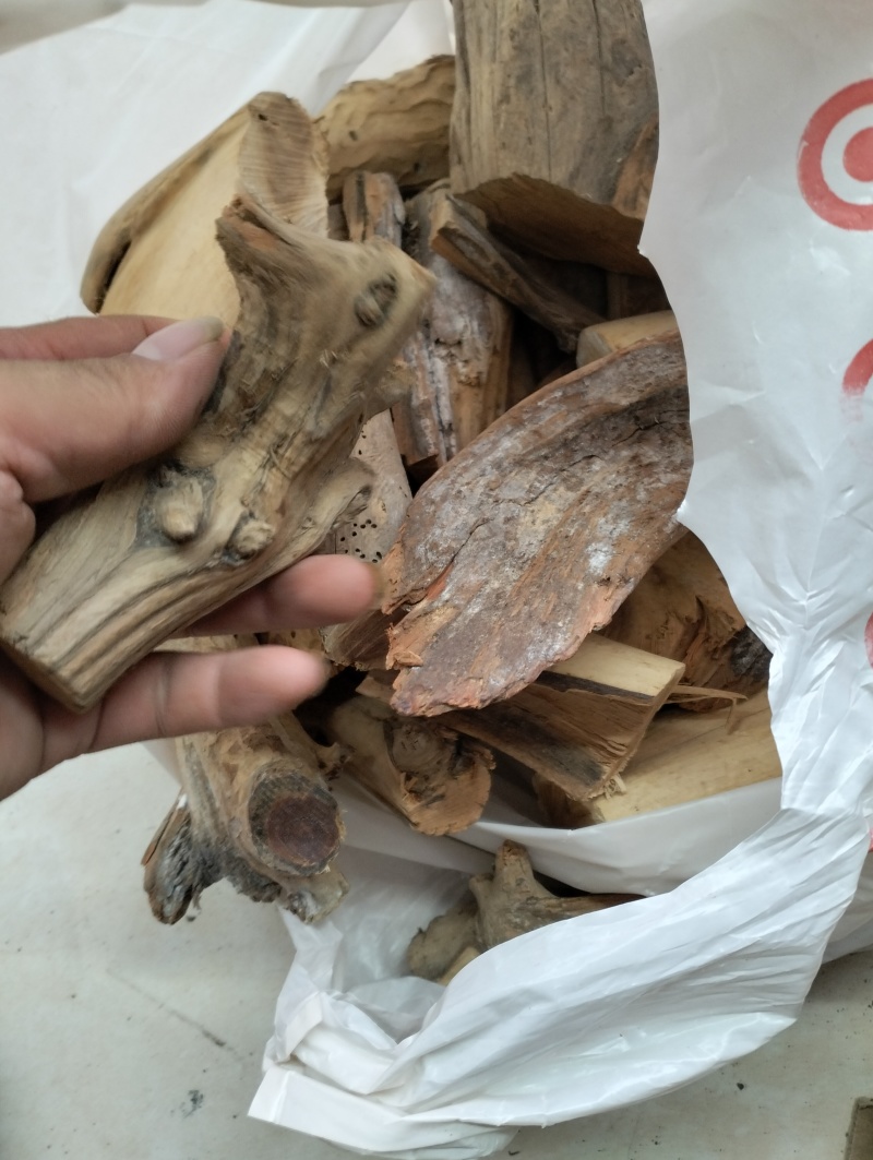 太行山崖柏木料毛料陈化手串手把件崖柏原木随机发货