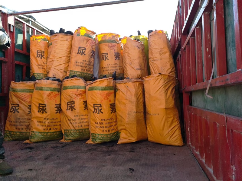 【精品】木炭，大量现货，基地直发品质保证，量大从优！
