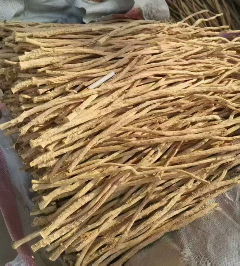 防风去头，精细挑选，比较均匀，没有太细的，也没有太多粗的