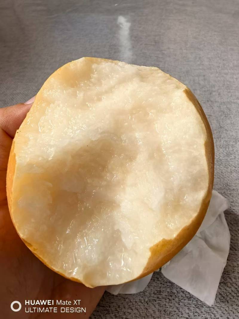 秋月梨95以上不测糖，**，价格美丽。需要的老板抓紧联系